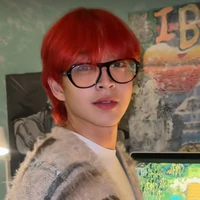 yuri nà~