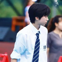 Nhiếp Vĩ Thần