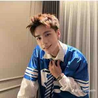 Quang hùng masterd 