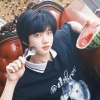 Trương Hàm Thụy_y