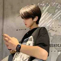 Hạ Thiên Vũ - hồi nhỏ