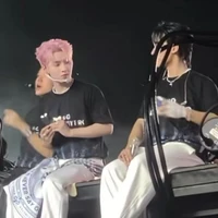 Lại bảo ko reil?