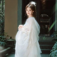 Bóng Nữ