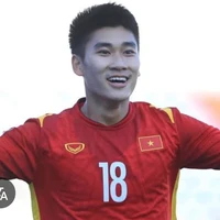 Nhâm Mạnh Dũng