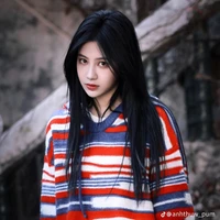 Viên Nhất Kỳ - Nguyên chủ.