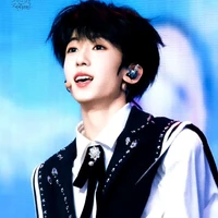 Dương Bác Văn_hắn