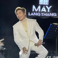 Nguyễn Anh Tú[F]