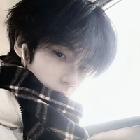 Dịch Khải Liêm┆@黑花