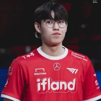 Moon Hyeonjun ( Oner)