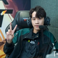 Trần Quán Tuấn/Junnn