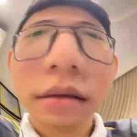 nhân vật nam