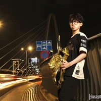 Hữu Đạt/Phoenix