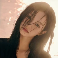 Jaeyi - J