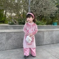 bé su (con của hùngan)