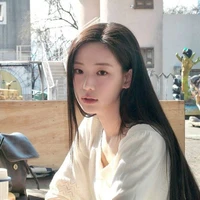 Hạ Nhạn