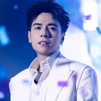 Lê quang hùng
