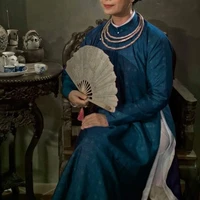 Bà Nguyễn ( Mẹ Quang Anh )