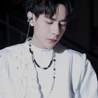 Quang Hùng