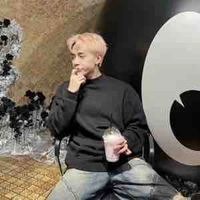 Lê Quang Hùng[Phone]