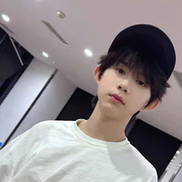Dịch Hằng ( anh )