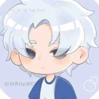 White•@đi lên từ hai bàn tay “trắng”
