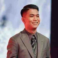 Trần Tất Vũ ( Cậu năm )