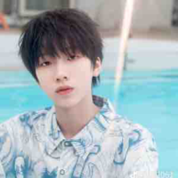 Nhiếp vĩ thần 