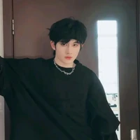 Dư Vũ Hàm_anh