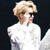 Nghiêm Hạo Tường