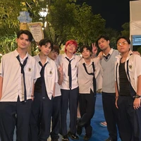 Tất cả ae lớp E