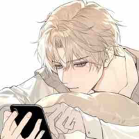 Lucas Liam - 22 Tuổi**