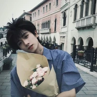 Quốc Bảo 