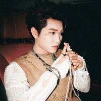 Hoàng Đức Duy ( captain)