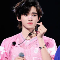 Tống Á Hiên