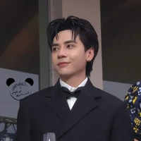 Quang Hùng