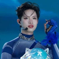 Pháp Kiều - E