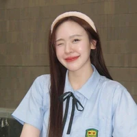 June_bạn thân em