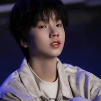 Nhiếp Vĩ Thần