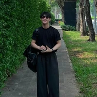 Huỳnh Hoàng Hùng(Hùng Huỳnh)