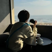 Cố Tư Bảo Lâm.