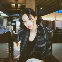 Kang Hyewon