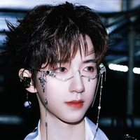 Hạ Tuấn Lâm (em)