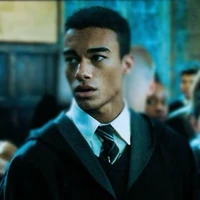 𝐁𝐥𝐚𝐢𝐬𝐞