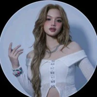 Thúy Vy_Vlary