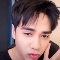 quang hùng