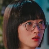 Chơi Kyung