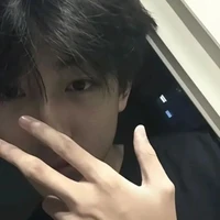 Nguyễn Minh Khoa(mối tình đầu của nu9)