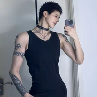 Alex Chirathivat