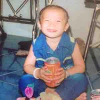 tg pé đường cụa Lí Phi