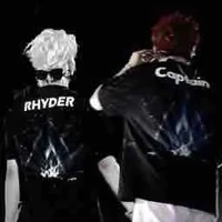 moon mê rhycap/caprhy
